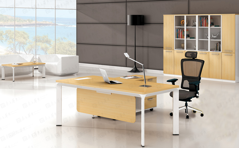 �k���_|�r�д���_|�k���Ҿ�|Thomas|�F�����s�OӋ�ϰ��k����������_���ϰ��������������������������� CG-Thomas