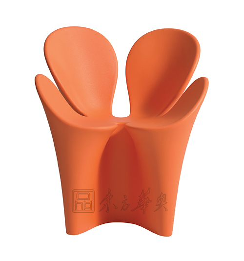 �F���������e��|�������e��|�k���Ҿ�|���\�����e��|��������e�������e�������~���������\���������\�Σ������������������ȏd�� CG-Clovers-chair