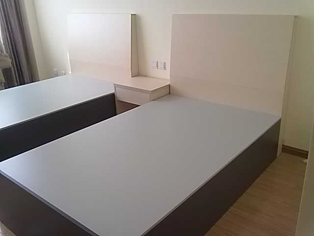 �����f�����F�k���Ҿ߹��̰���չʾ